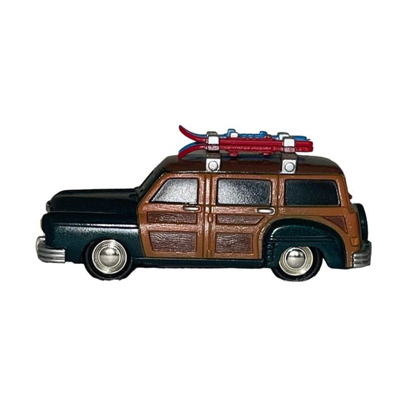 Lemax Beach Wagon Car 84834 Chrstmas Village Accessory Retro Holliday Accent - Picture 2 of 7